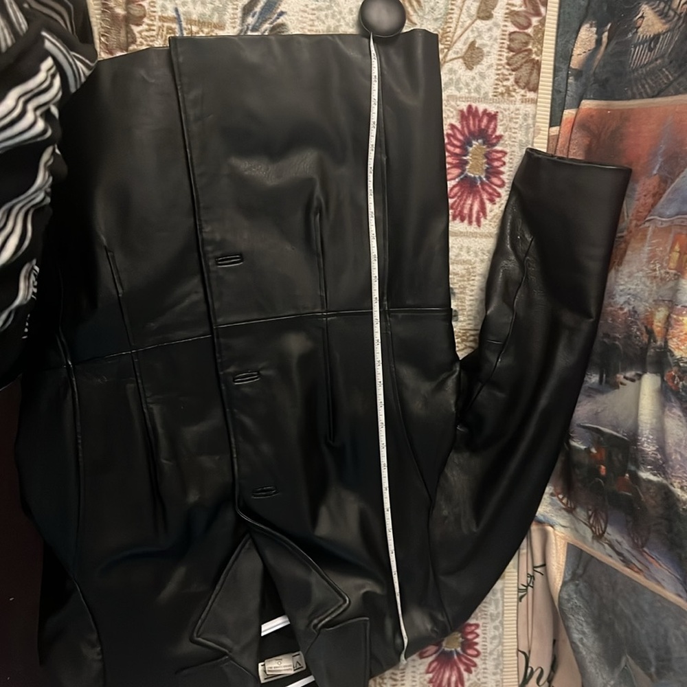Leather Jacket - Picture 7 of 8